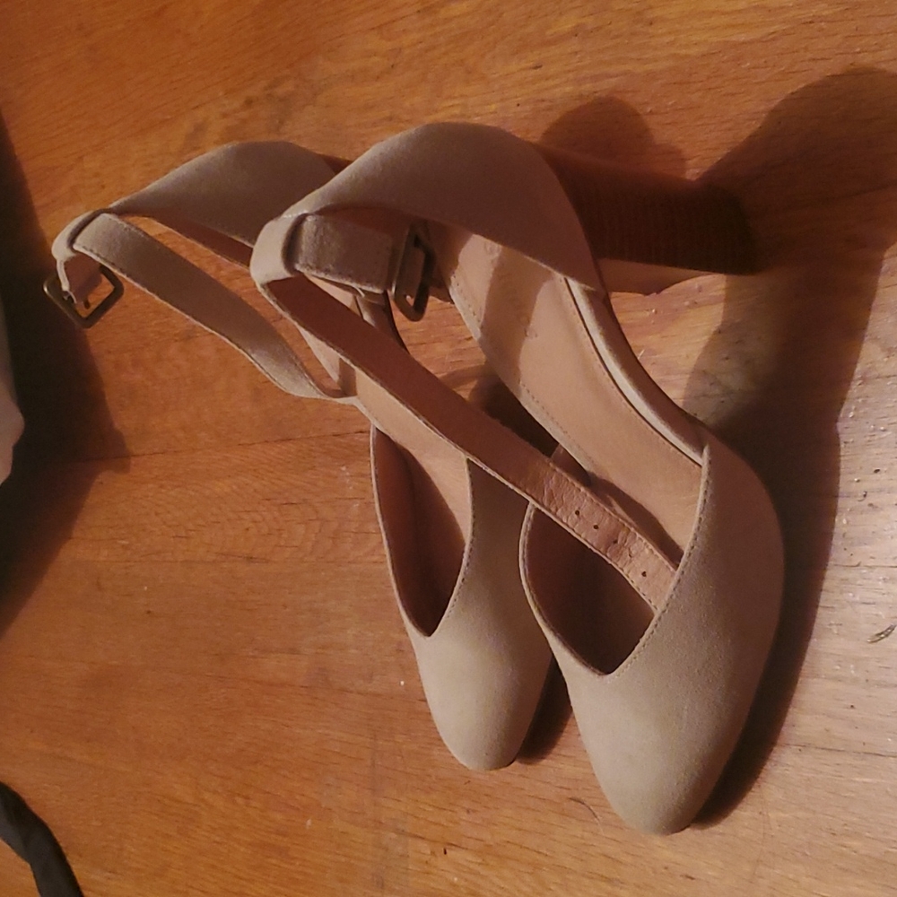 Soludos Suede Collette Heels, Size 8, Sand